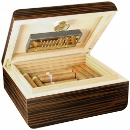 HUMIDOR - cave à cigare Adorini Novara HUMIDOR - cave à cigare Adorini Novara